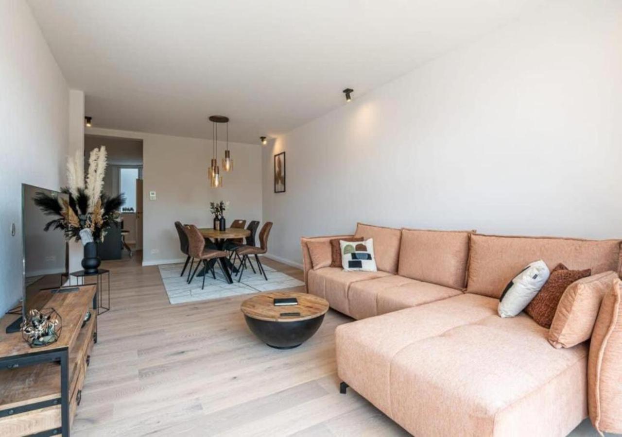 Renovated Art Deco Apartment With Vintage Elements Οστένδη Εξωτερικό φωτογραφία